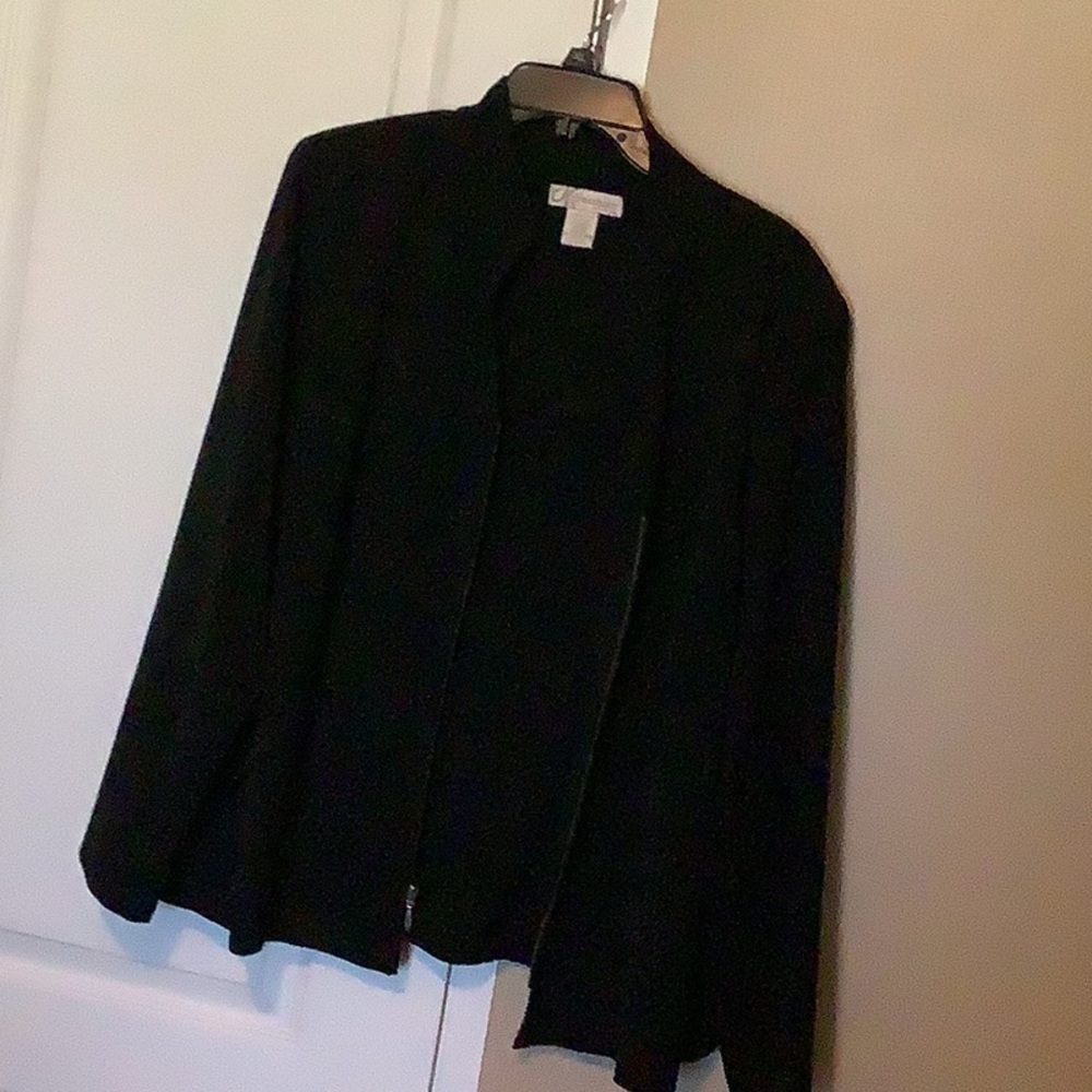 Nice basic jacket.